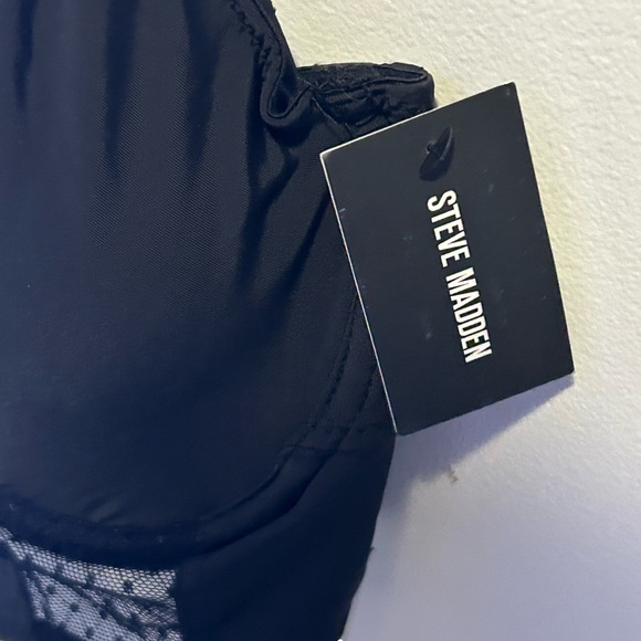 Black Women's corset Bra - Picture 3 of 4